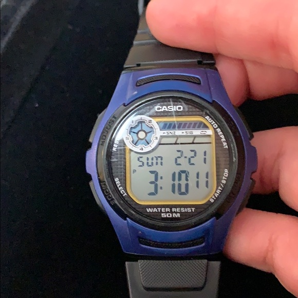 BOGO Casio watch - Picture 2 of 5